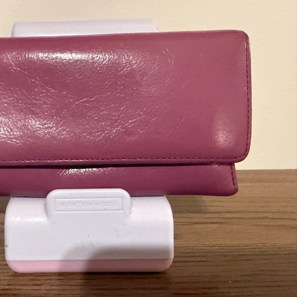 HOBO International Kisslock Wallet - Picture 1 of 9